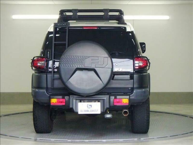 FJ CRUISER-17