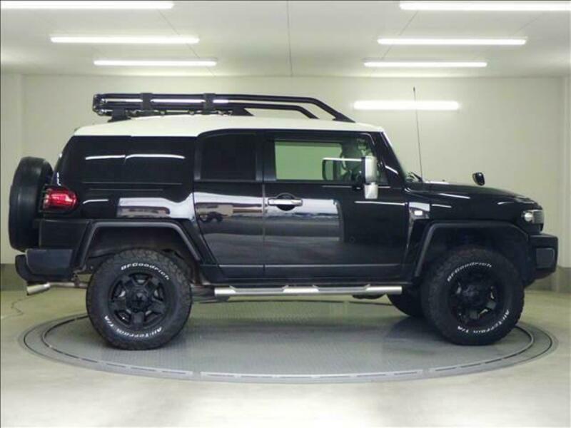 FJ CRUISER-18