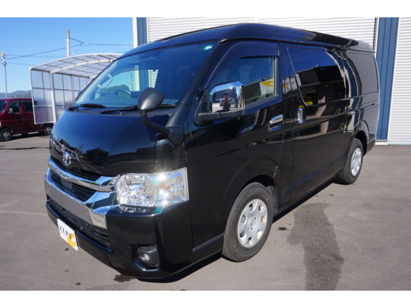 HIACE-5