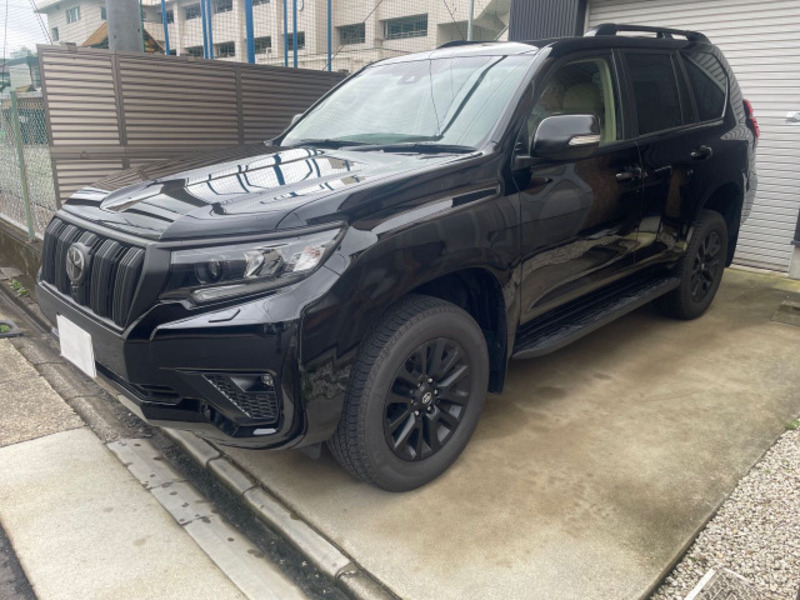 LAND CRUISER PRADO-7