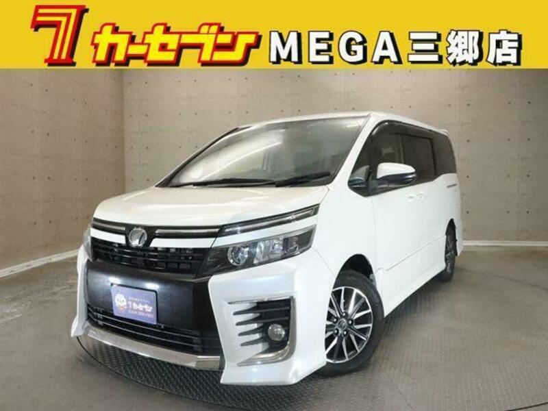 TOYOTA　VOXY