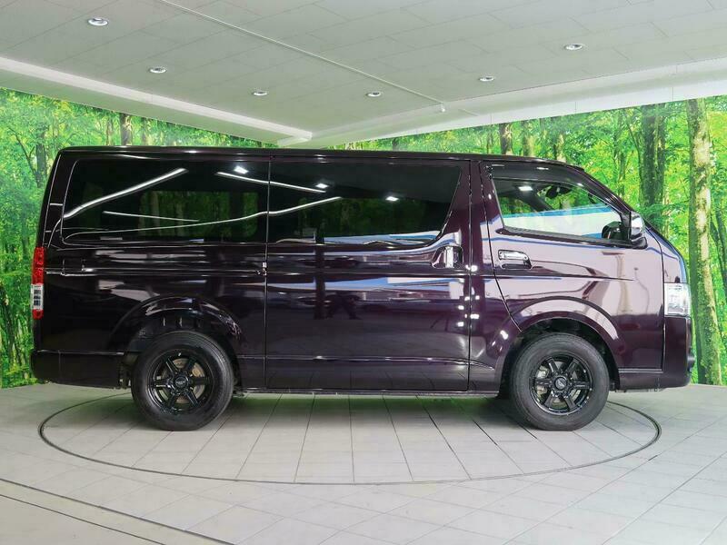 HIACE VAN
