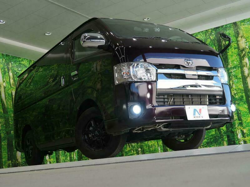 HIACE VAN