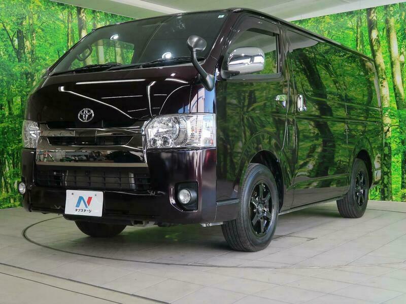 HIACE VAN