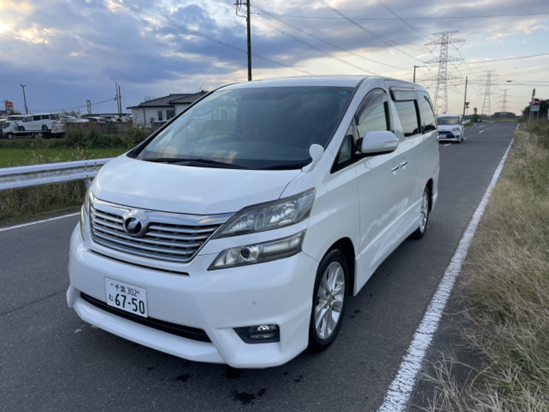 VELLFIRE-7