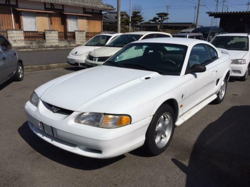 FORD　MUSTANG