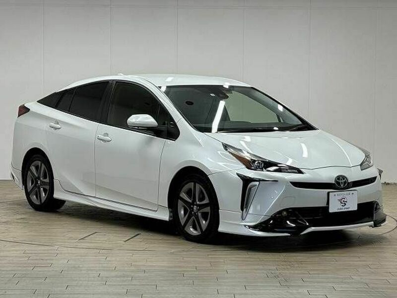 PRIUS-13