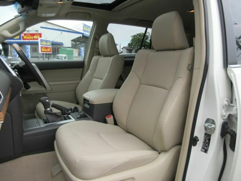 LAND CRUISER PRADO-16