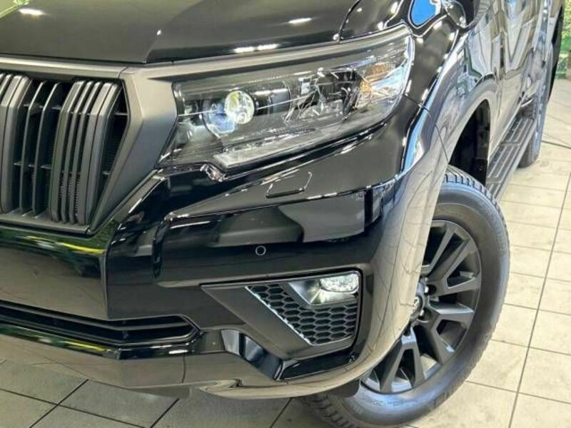 LAND CRUISER PRADO-13