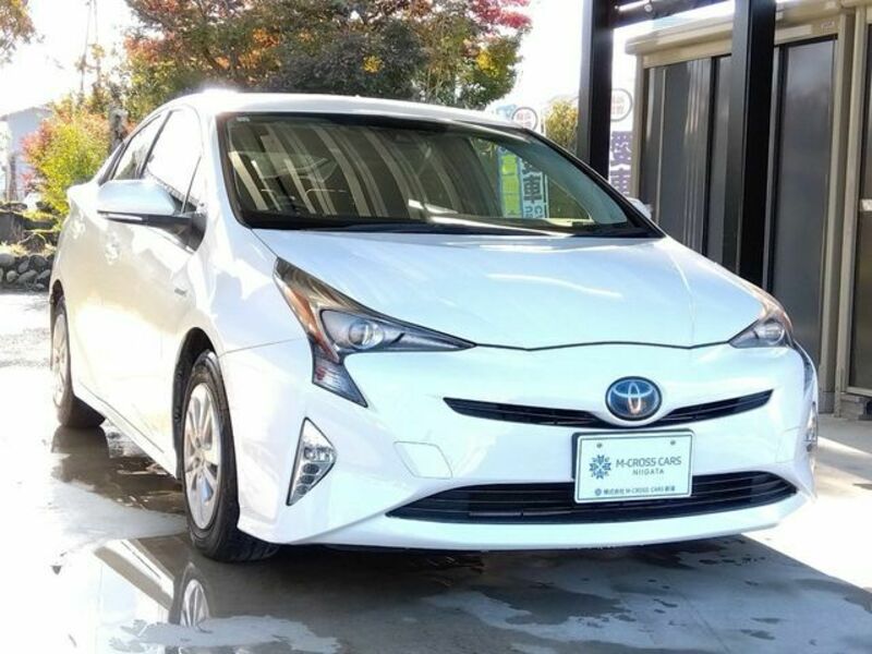 PRIUS-4