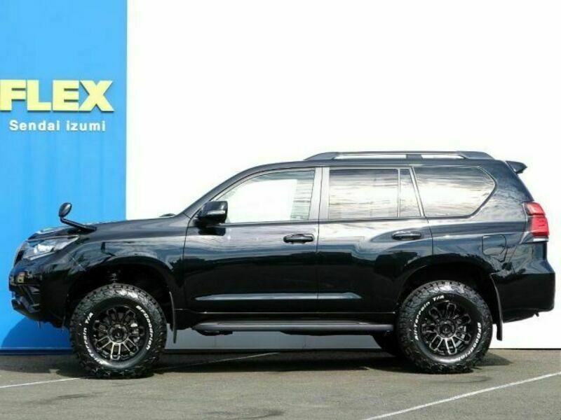 LAND CRUISER PRADO-6