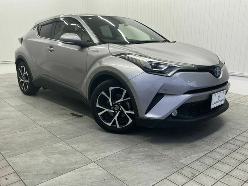 TOYOTA　C-HR