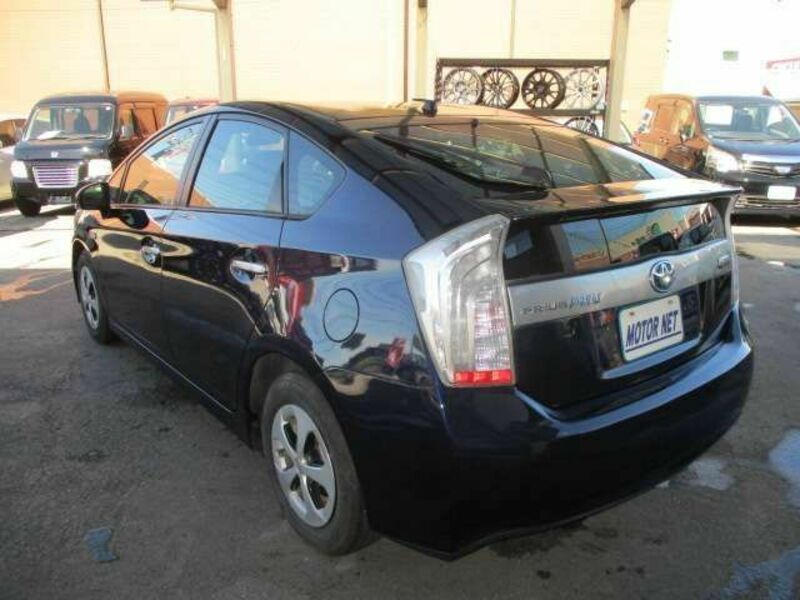 PRIUS PHV-4