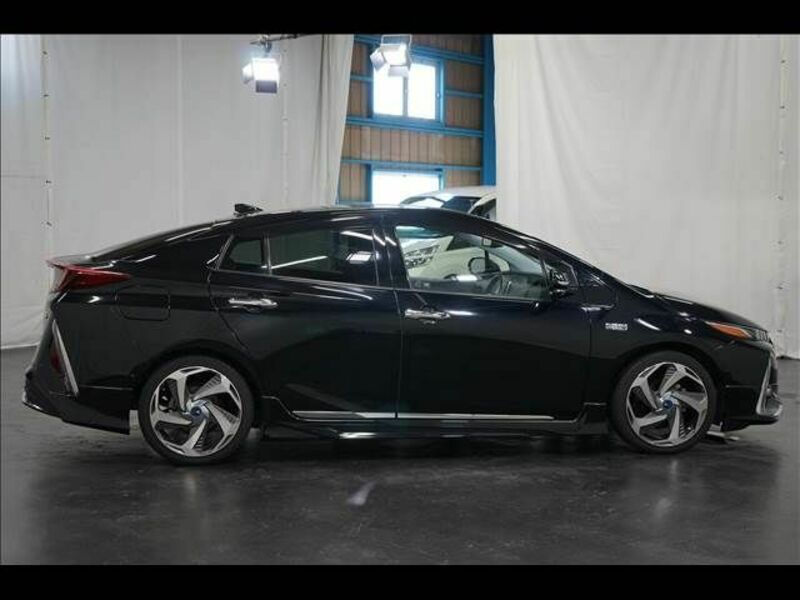 PRIUS PHV-15