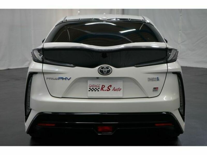 PRIUS PHV-21