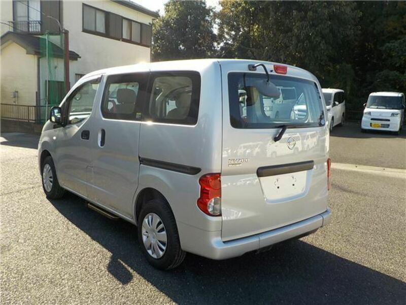 NV200 VANETTE-19