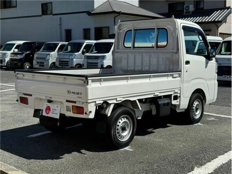 HIJET TRUCK-1