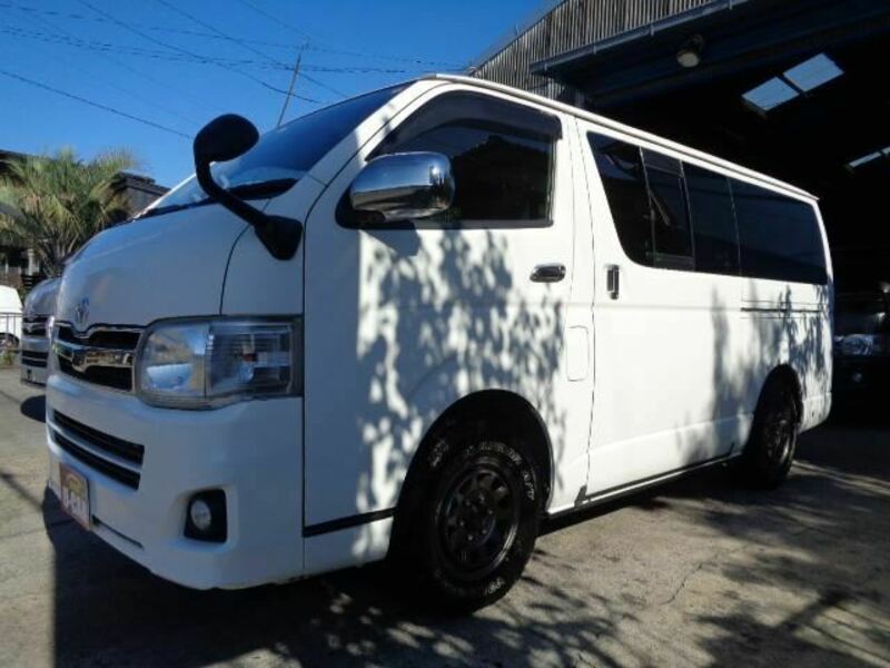 HIACE VAN-3