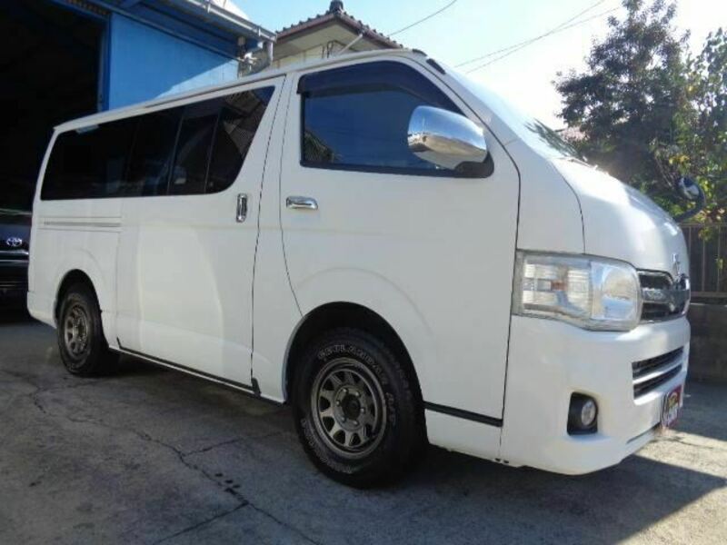 HIACE VAN-4