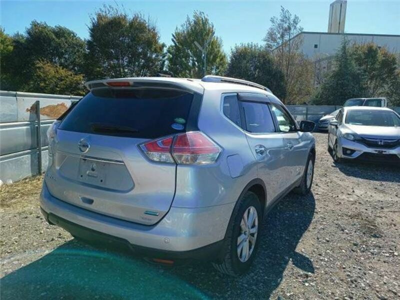 X-TRAIL-3