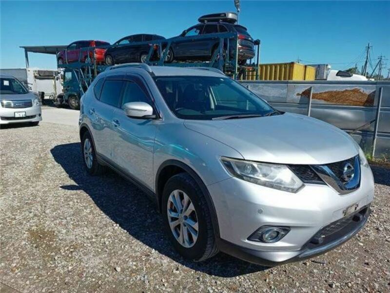 X-TRAIL-4