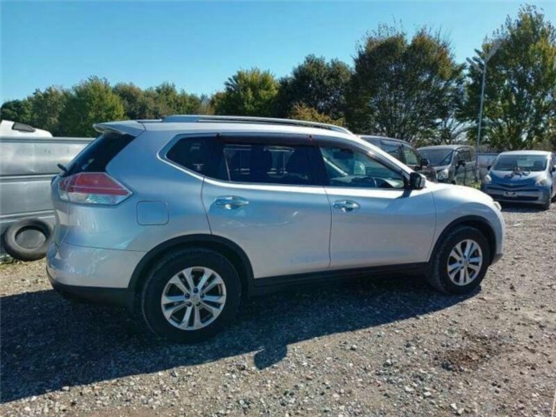 X-TRAIL-7