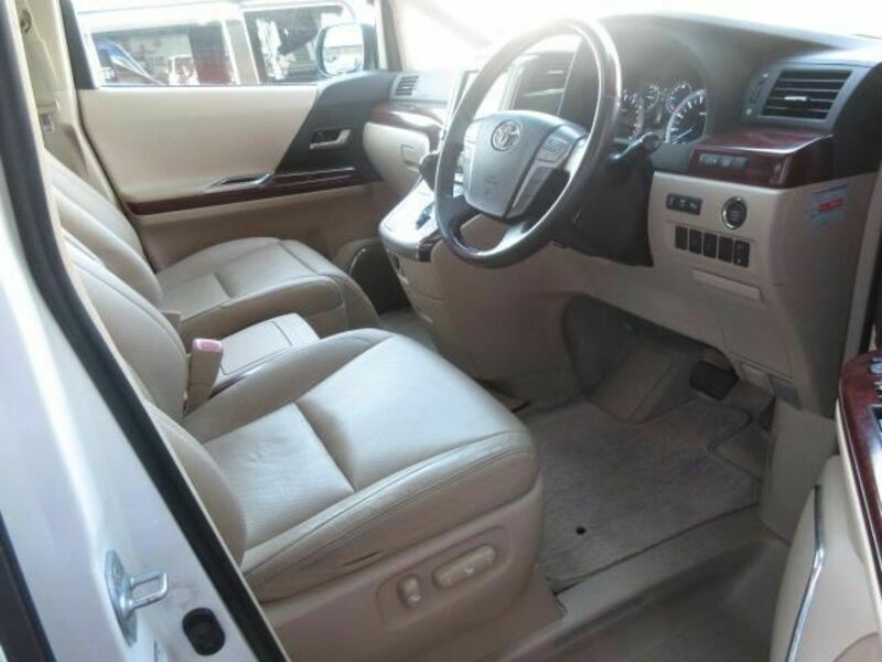 ALPHARD-37