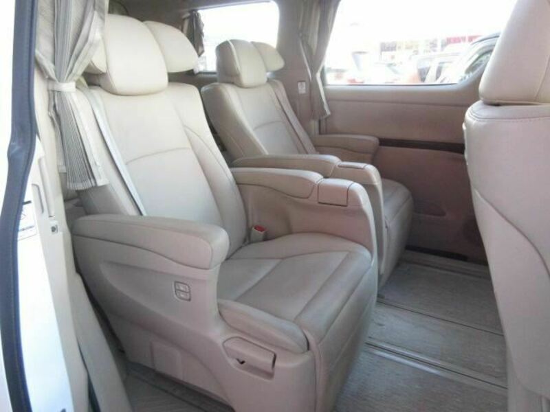 ALPHARD-41