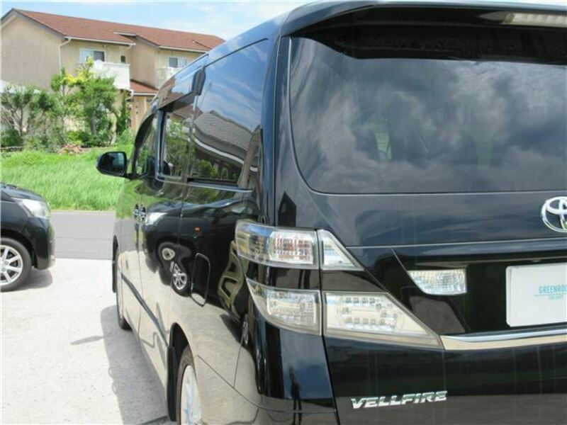 VELLFIRE-17