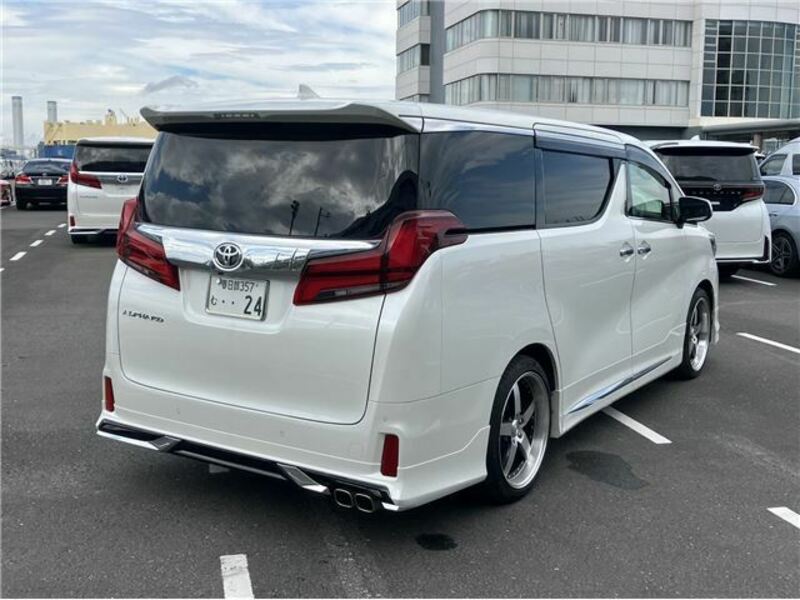 ALPHARD-4