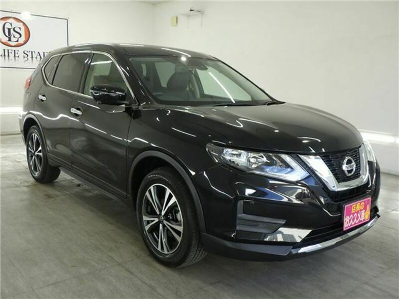 X-TRAIL