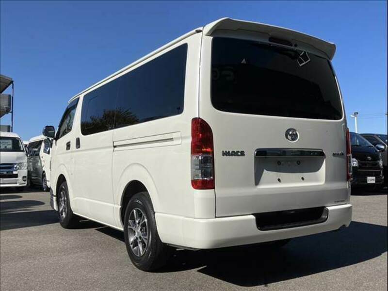 HIACE VAN-15