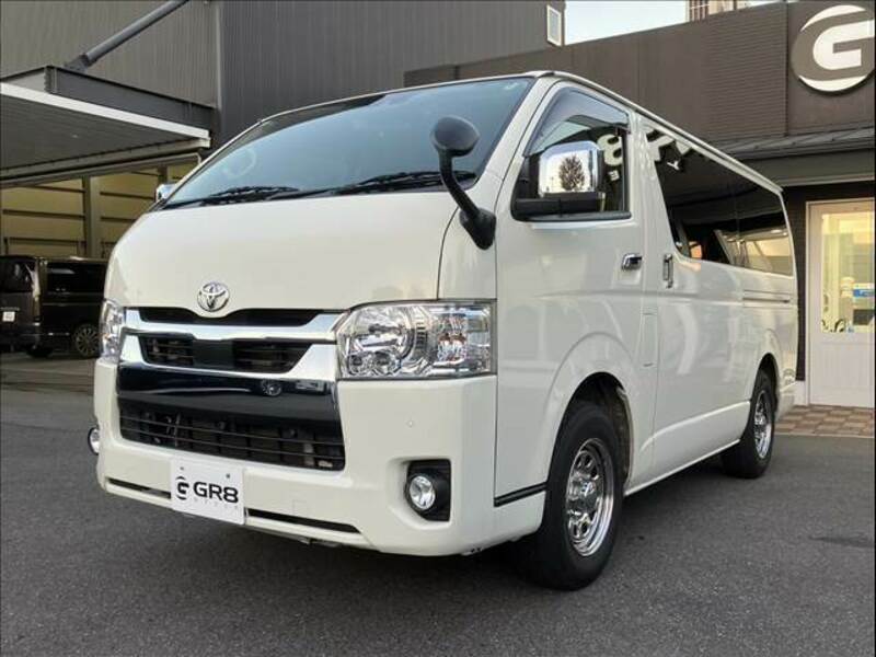 HIACE VAN-11