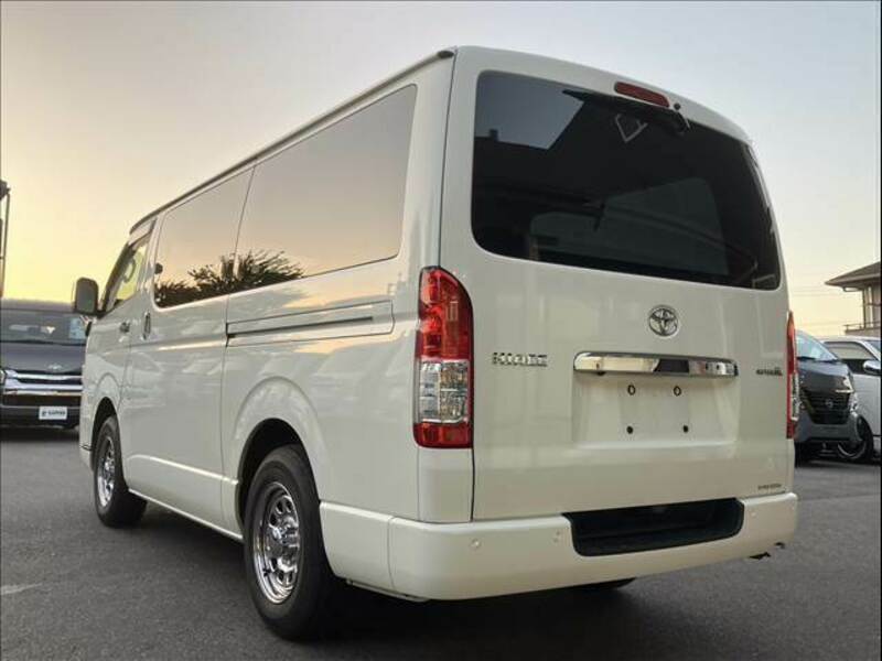 HIACE VAN-15