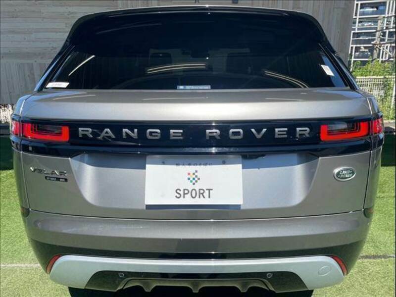 RANGE ROVER VELAR-13