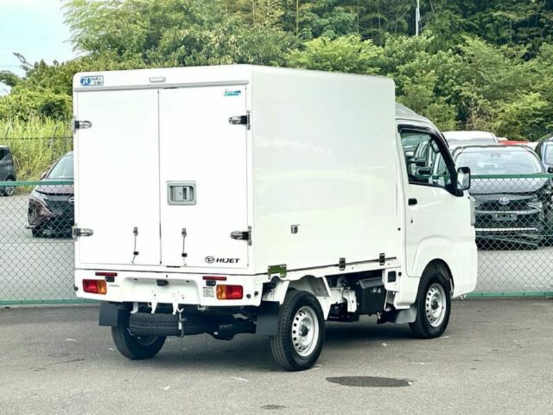 HIJET TRUCK-2