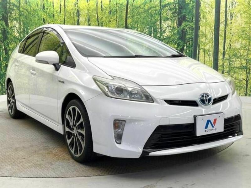 PRIUS-16