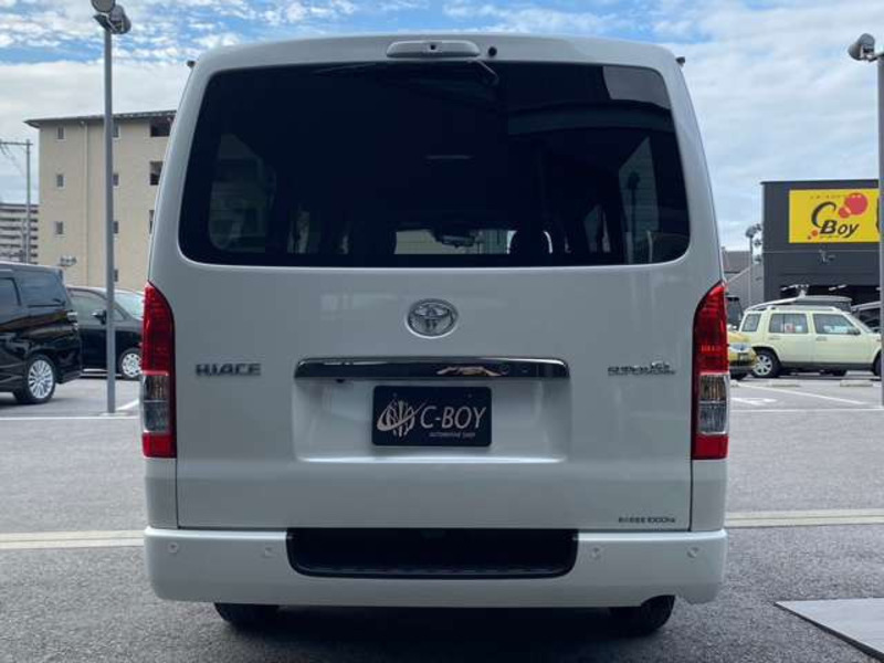 HIACE VAN-12