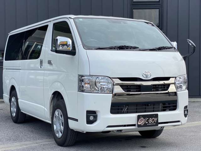 HIACE VAN-9