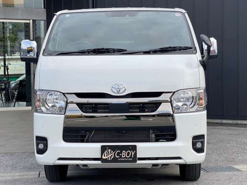 HIACE VAN-8