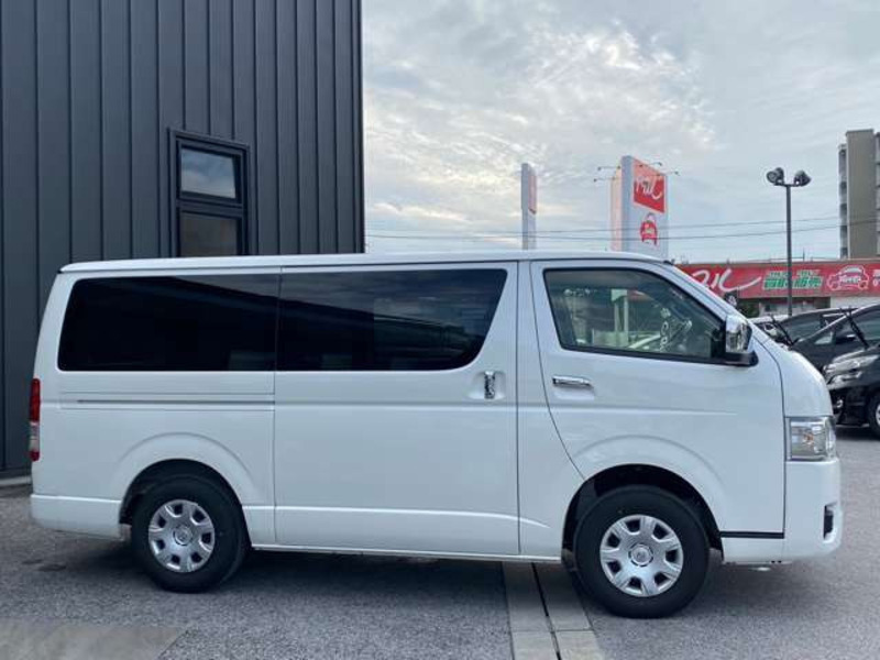 HIACE VAN-10