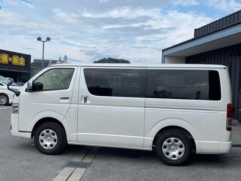 HIACE VAN-14