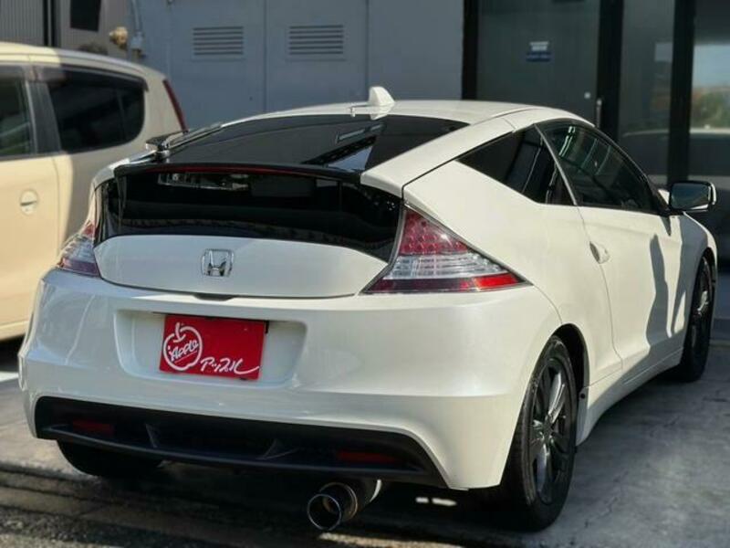 CR-Z-4