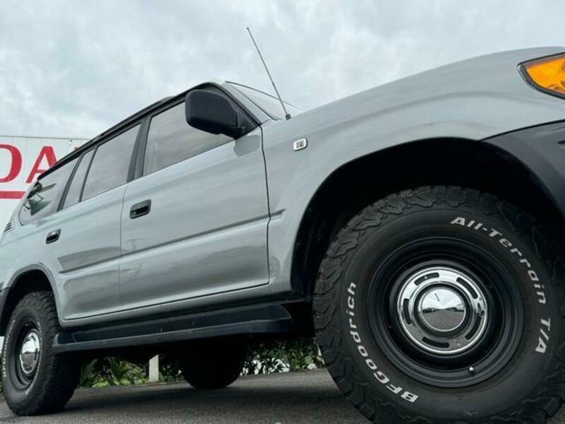 LAND CRUISER PRADO-10