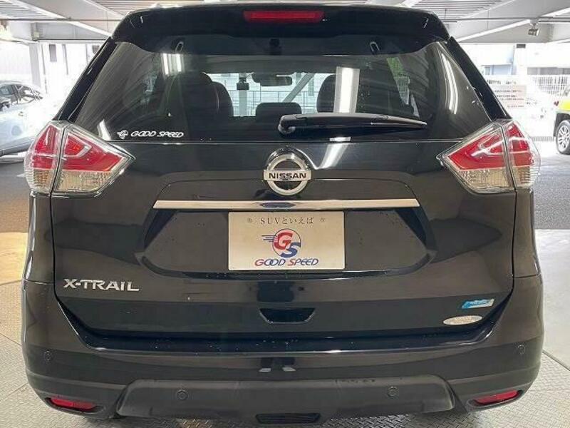 X-TRAIL-18