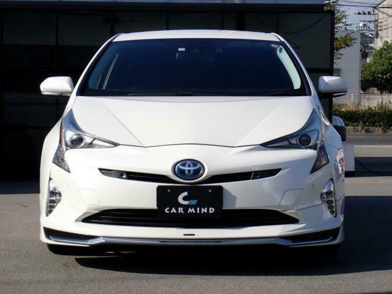 PRIUS-9