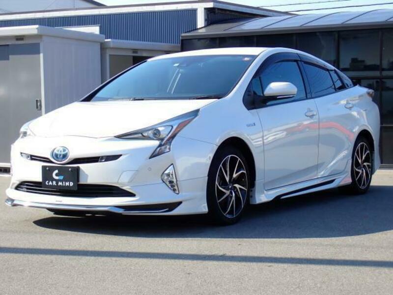 PRIUS-12