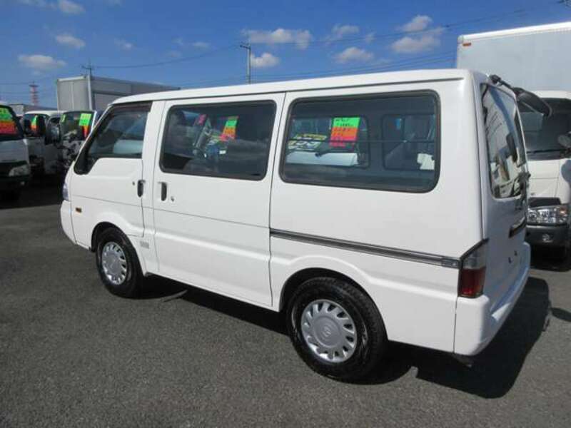 BONGO VAN-10