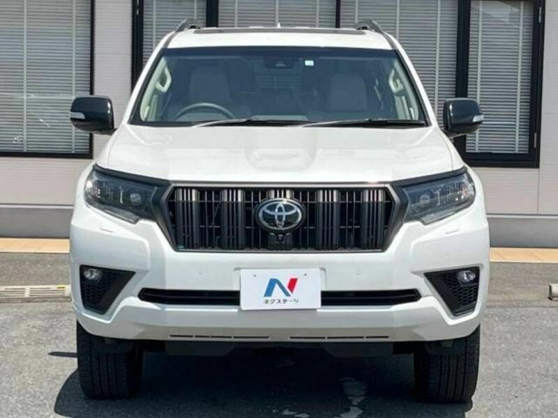 LAND CRUISER PRADO-15