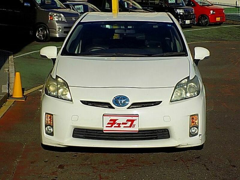 PRIUS-12